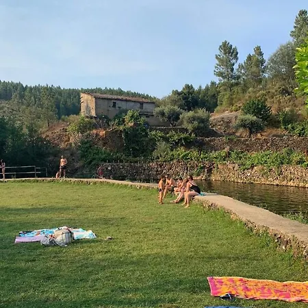 Casa Do Adro * Lavacolhos